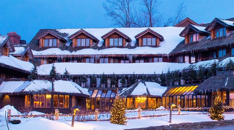 Von Trapp Lodge Holiday Getaway